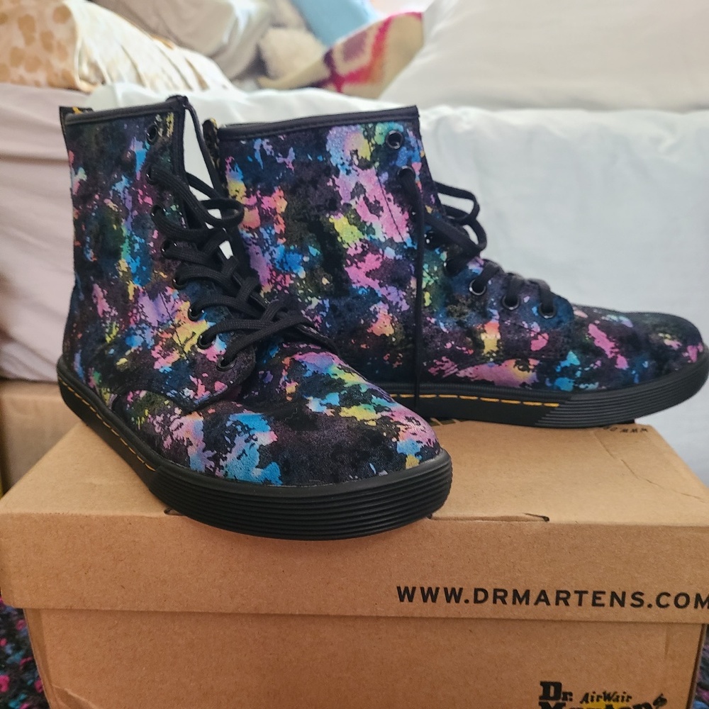 Dr. martens Sheridan Rainbow canvas bootie size 8